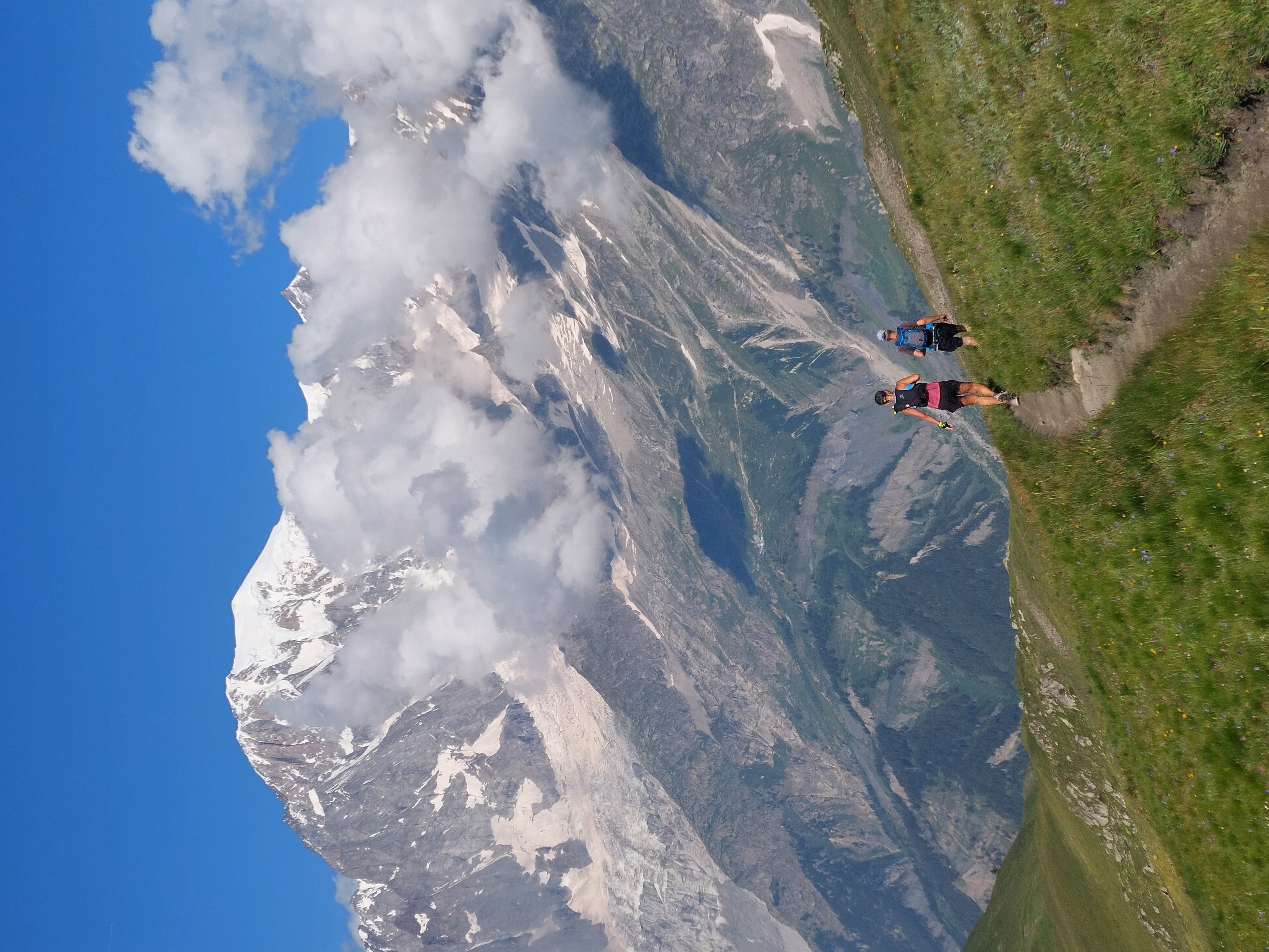 Côté du Mont Blanc italien, au dessus du Val Ferret